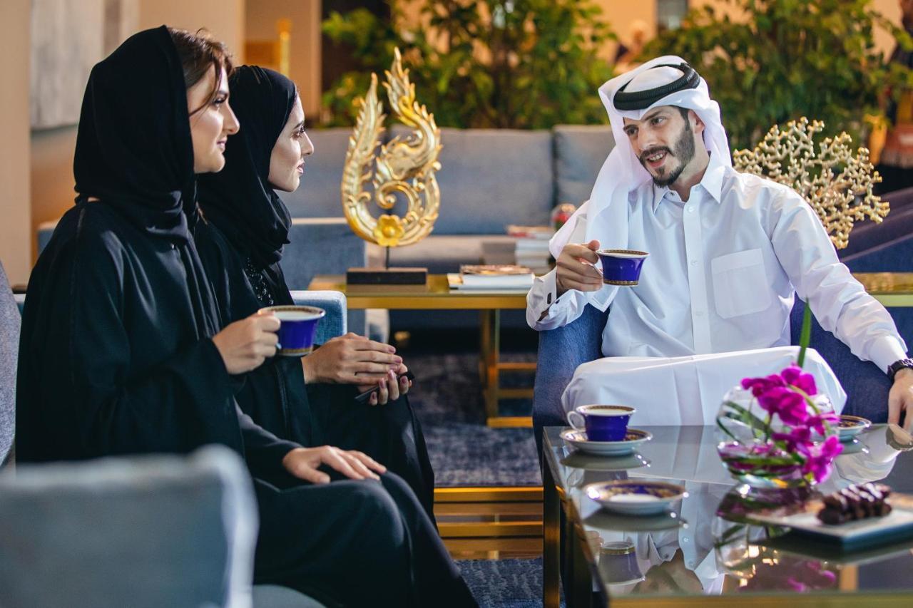 Centara West Bay Hotel & Residences Доха Экстерьер фото Arab people drinking Arabic coffee