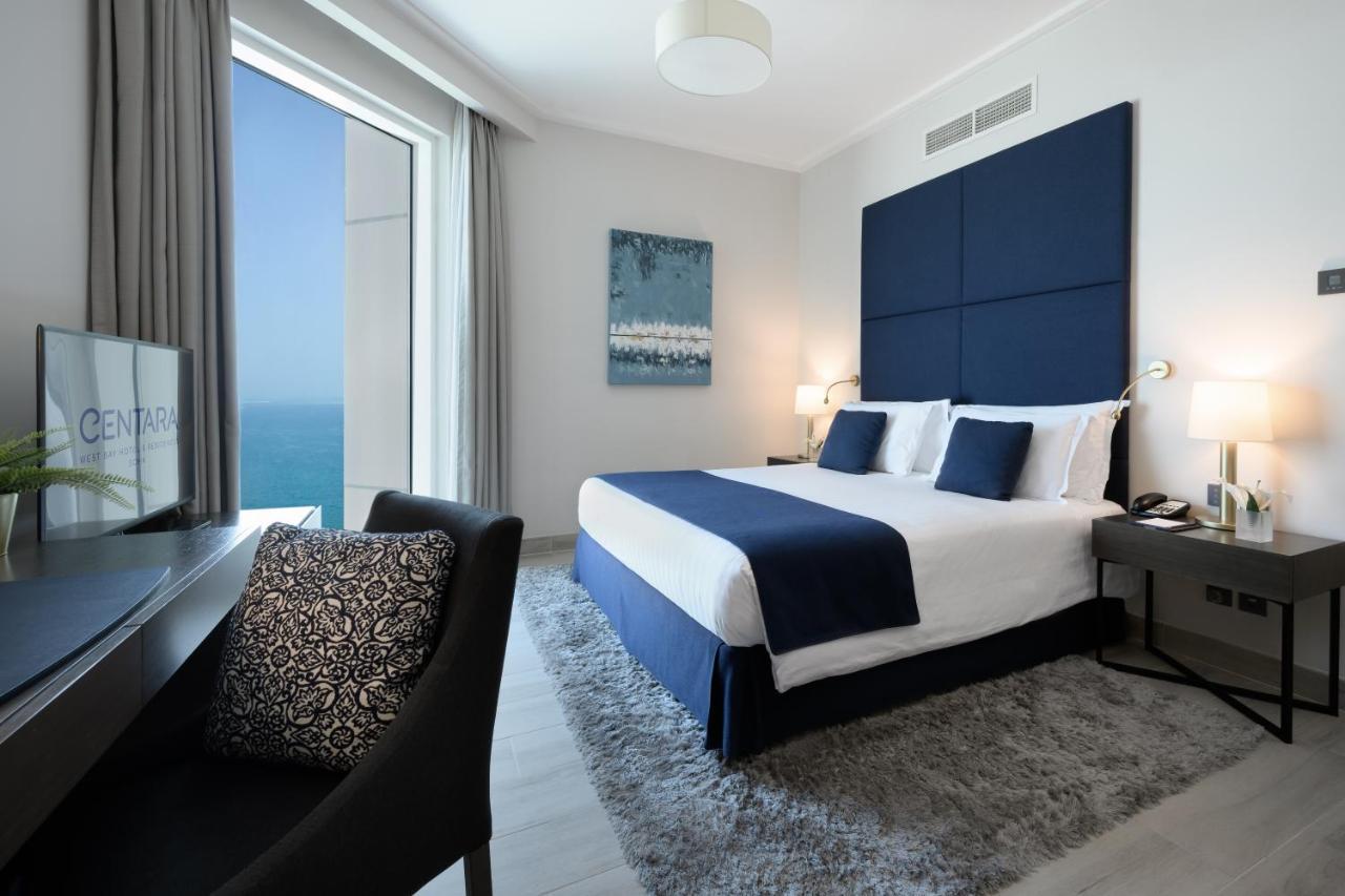 Centara West Bay Hotel & Residences Доха Экстерьер фото Deluxe room